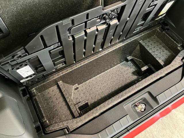 タントＸ　コーナーセンサー　シートヒーター　左側電動スライドドア衝突被害軽減ブレーキ　コーナーセンサー　バックカメラ（ナビ装着時用）　左側電動スライドドア　前席シートヒーター　電動パーキングブレーキ　ＬＥＤ　オートライト　オートエアコン　スマートキー　エコアイドル（滋賀県）の中古車