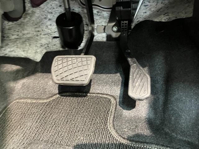 タントＸ　コーナーセンサー　シートヒーター　左側電動スライドドア衝突被害軽減ブレーキ　コーナーセンサー　バックカメラ（ナビ装着時用）　左側電動スライドドア　前席シートヒーター　電動パーキングブレーキ　ＬＥＤ　オートライト　オートエアコン　スマートキー　エコアイドル（滋賀県）の中古車