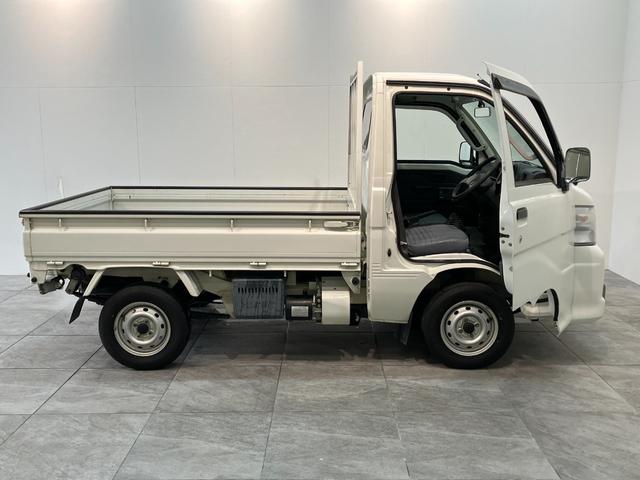 ハイゼットトラックローダンプ　５ＭＴ　４ＷＤ　デフロック　４枚リーフスプリングＡＭ／ＦＭラジオ　ドラレコ　ＥＴＣ　５速マニュアルミッション　パートタイム４ＷＤ　デフロック　４枚リーフスプリング　パワーウインドウ　電動ダンプ　マニュアルエアコン　マニュアルレベリング（滋賀県）の中古車