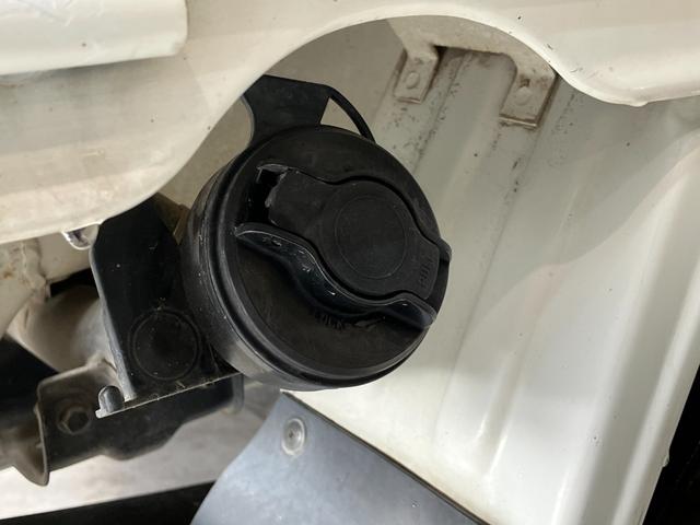 ハイゼットトラックローダンプ　５ＭＴ　４ＷＤ　デフロック　４枚リーフスプリングＡＭ／ＦＭラジオ　ドラレコ　ＥＴＣ　５速マニュアルミッション　パートタイム４ＷＤ　デフロック　４枚リーフスプリング　パワーウインドウ　電動ダンプ　マニュアルエアコン　マニュアルレベリング（滋賀県）の中古車