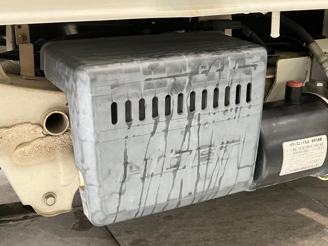 ハイゼットトラックローダンプ　５ＭＴ　４ＷＤ　デフロック　４枚リーフスプリングＡＭ／ＦＭラジオ　ドラレコ　ＥＴＣ　５速マニュアルミッション　パートタイム４ＷＤ　デフロック　４枚リーフスプリング　パワーウインドウ　電動ダンプ　マニュアルエアコン　マニュアルレベリング（滋賀県）の中古車