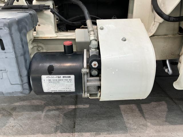 ハイゼットトラックローダンプ　５ＭＴ　４ＷＤ　デフロック　４枚リーフスプリングＡＭ／ＦＭラジオ　ドラレコ　ＥＴＣ　５速マニュアルミッション　パートタイム４ＷＤ　デフロック　４枚リーフスプリング　パワーウインドウ　電動ダンプ　マニュアルエアコン　マニュアルレベリング（滋賀県）の中古車