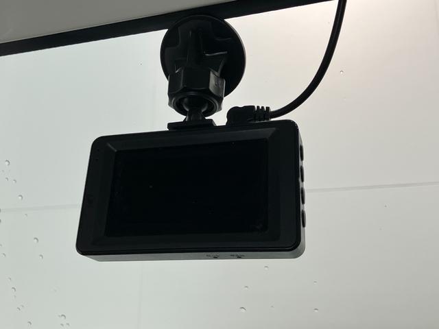 ハイゼットトラックローダンプ　５ＭＴ　４ＷＤ　デフロック　４枚リーフスプリングＡＭ／ＦＭラジオ　ドラレコ　ＥＴＣ　５速マニュアルミッション　パートタイム４ＷＤ　デフロック　４枚リーフスプリング　パワーウインドウ　電動ダンプ　マニュアルエアコン　マニュアルレベリング（滋賀県）の中古車