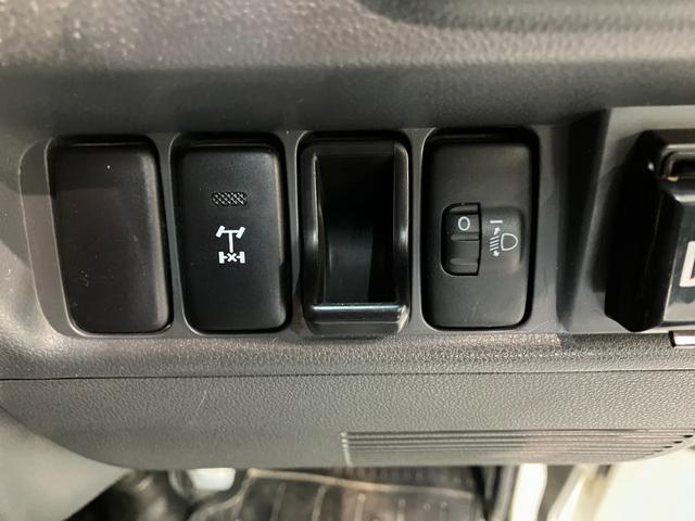 ハイゼットトラックローダンプ　５ＭＴ　４ＷＤ　デフロック　４枚リーフスプリングＡＭ／ＦＭラジオ　ドラレコ　ＥＴＣ　５速マニュアルミッション　パートタイム４ＷＤ　デフロック　４枚リーフスプリング　パワーウインドウ　電動ダンプ　マニュアルエアコン　マニュアルレベリング（滋賀県）の中古車