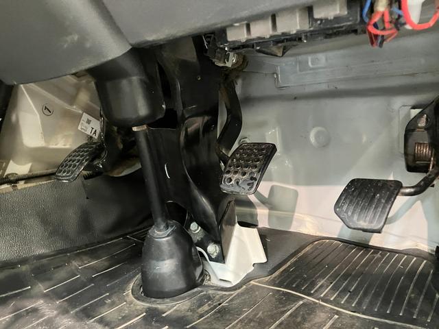 ハイゼットトラックローダンプ　５ＭＴ　４ＷＤ　デフロック　４枚リーフスプリングＡＭ／ＦＭラジオ　ドラレコ　ＥＴＣ　５速マニュアルミッション　パートタイム４ＷＤ　デフロック　４枚リーフスプリング　パワーウインドウ　電動ダンプ　マニュアルエアコン　マニュアルレベリング（滋賀県）の中古車