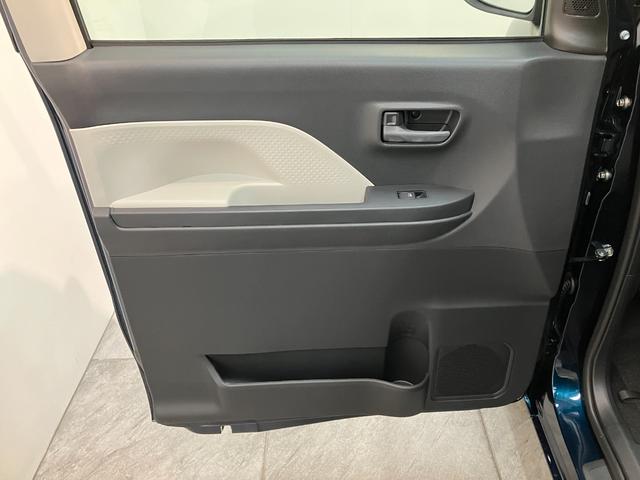 タントＸ　コーナーセンサー　シートヒーター　ＬＥＤ　届出済未使用車衝突被害軽減ブレーキ　コーナーセンサー　バックカメラ（ナビ装着時用）　左側電動スライドドア　前席シートヒーター　電動パーキングブレーキ　ＬＥＤ　オートライト　オートエアコン　スマートキー　エコアイドル（滋賀県）の中古車