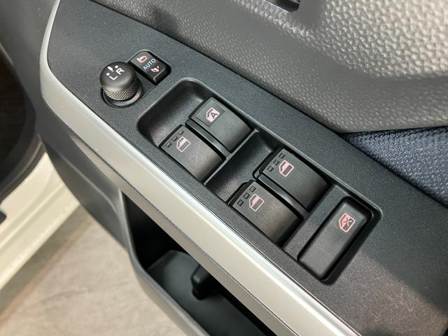 トールカスタムＧ　９型ディスプレイオーディオ　Ｂカメラ　クルコン衝突被害軽減ブレーキ　コーナーセンサー　９型ディスプレイオーディオ　フルセグ　Ｂｌｕｅｔｏｏｔｈ　ＵＳＢ　バックカメラ　両側電動スライドドア　ＬＥＤ　レーダークルーズコントロール　スマートキー（滋賀県）の中古車