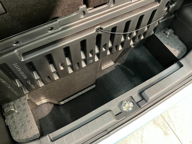 ムーヴＧ　コーナーセンサー　左側電動スライドドア　スマートキー衝突被害軽減ブレーキ　コーナーセンサー　バックカメラ（ナビ装着時用）　左側電動スライドドア　ＬＥＤヘッドライト　オートライト　オートエアコン　電動パーキングブレーキ　スマートキー　エコアイドル（滋賀県）の中古車