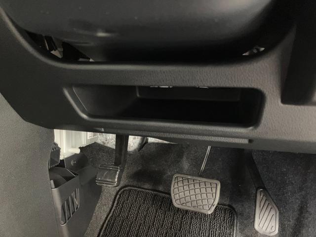 ムーヴＸ　９型ディスプレイオーディオ　フルセグ　バックカメラ衝突被害軽減ブレーキ　コーナーセンサー　９インチディスプレイオーディオ　フルセグ　バックカメラ　Ｂｌｕｅｔｏｏｔｈ　ＵＳＢ　左側電動スライドドア　ＬＥＤ　ワイヤレス充電器　スマートキー　エコアイドル（滋賀県）の中古車