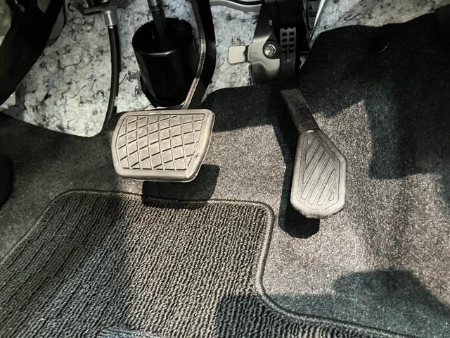 ムーヴＸ　９型ディスプレイオーディオ　フルセグ　バックカメラ衝突被害軽減ブレーキ　コーナーセンサー　９インチディスプレイオーディオ　フルセグ　バックカメラ　Ｂｌｕｅｔｏｏｔｈ　ＵＳＢ　左側電動スライドドア　ＬＥＤ　ワイヤレス充電器　スマートキー　エコアイドル（滋賀県）の中古車