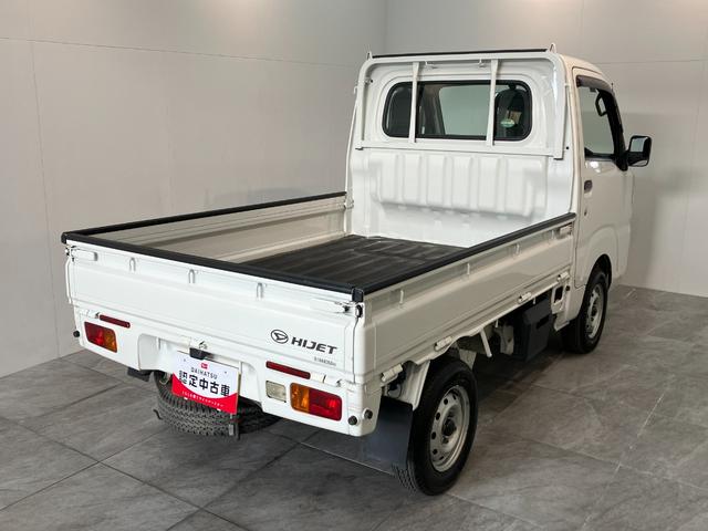 ハイゼットトラックスタンダード　５ＭＴ　パートタイム４ＷＤ　ＡＭ／ＦＭラジオパートタイム４ＷＤ　ＡＭ／ＦＭラジオ　マニュアルエアコン　マニュアルレベリング　５速マニュアルミッション　タイヤ４本新品交換済み（滋賀県）の中古車