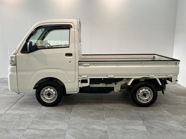 ハイゼットトラックスタンダード　５ＭＴ　パートタイム４ＷＤ　ＡＭ／ＦＭラジオパートタイム４ＷＤ　ＡＭ／ＦＭラジオ　マニュアルエアコン　マニュアルレベリング　５速マニュアルミッション　タイヤ４本新品交換済み（滋賀県）の中古車