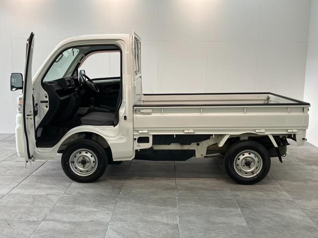ハイゼットトラックスタンダード　５ＭＴ　パートタイム４ＷＤ　ＡＭ／ＦＭラジオパートタイム４ＷＤ　ＡＭ／ＦＭラジオ　マニュアルエアコン　マニュアルレベリング　５速マニュアルミッション　タイヤ４本新品交換済み（滋賀県）の中古車