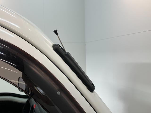 ハイゼットトラックスタンダード　５ＭＴ　パートタイム４ＷＤ　ＡＭ／ＦＭラジオパートタイム４ＷＤ　ＡＭ／ＦＭラジオ　マニュアルエアコン　マニュアルレベリング　５速マニュアルミッション　タイヤ４本新品交換済み（滋賀県）の中古車