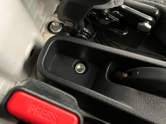 ハイゼットトラックスタンダード　５ＭＴ　パートタイム４ＷＤ　ＡＭ／ＦＭラジオパートタイム４ＷＤ　ＡＭ／ＦＭラジオ　マニュアルエアコン　マニュアルレベリング　５速マニュアルミッション　タイヤ４本新品交換済み（滋賀県）の中古車