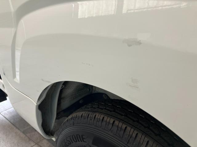 ハイゼットトラックスタンダード　５ＭＴ　パートタイム４ＷＤ　ＡＭ／ＦＭラジオパートタイム４ＷＤ　ＡＭ／ＦＭラジオ　マニュアルエアコン　マニュアルレベリング　５速マニュアルミッション　タイヤ４本新品交換済み（滋賀県）の中古車