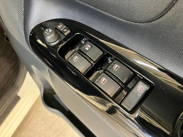 ムーヴキャンバスＧメイクアップＳＡ３　８型ナビ　パノラマカメラ　ドラレコ衝突被害軽減ブレーキ　８型フルセグナビ　パノラマカメラ　ＤＶＤ再生　Ｂｌｕｅｔｏｏｔｈ　ＵＳＢ　ドラレコ　ＥＴＣ　両側電動スライドドア　ＬＥＤヘッドライト　オートライト　オートエアコン　エコアイドル（滋賀県）の中古車