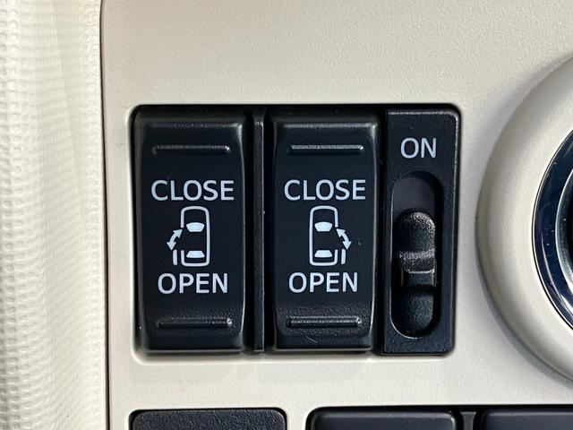 ムーヴキャンバスＧメイクアップＳＡ３　８型ナビ　パノラマカメラ　ドラレコ衝突被害軽減ブレーキ　８型フルセグナビ　パノラマカメラ　ＤＶＤ再生　Ｂｌｕｅｔｏｏｔｈ　ＵＳＢ　ドラレコ　ＥＴＣ　両側電動スライドドア　ＬＥＤヘッドライト　オートライト　オートエアコン　エコアイドル（滋賀県）の中古車