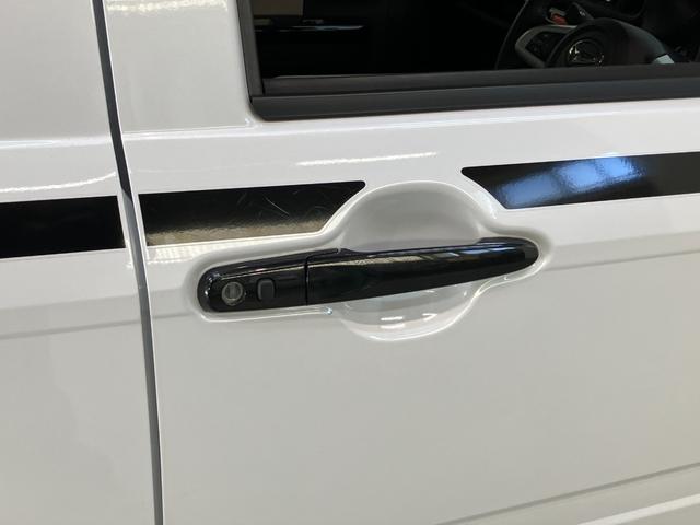 ミラトコットＧ　ＳＡ３　フルセグナビ　パノラマカメラ　ミニライトアルミ衝突被害軽減ブレーキ　コーナーセンサー　フルセグナビ　パノラマカメラ　前後ドラレコ　ＤＶＤ　Ｂｌｕｅｔｏｏｔｈ　ＵＳＢ　前席シートヒーター　ＬＥＤ　オートエアコン　スマートキー　タイヤ４本新品交換済み（滋賀県）の中古車