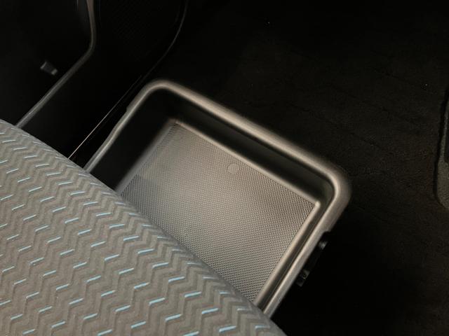 トールカスタムＧ　フルセグナビ　Ｐカメラ　前後ドラレコ　クルコン衝突被害軽減ブレーキ　フルセグナビ　パノラマカメラ　ＤＶＤ　Ｂｌｕｅｔｏｏｔｈ　ＵＳＢ　前後ドラレコ　両側電動スライドドア　レーダークルーズコントロール　ＬＥＤライト　オートエアコン　エコアイドル（滋賀県）の中古車