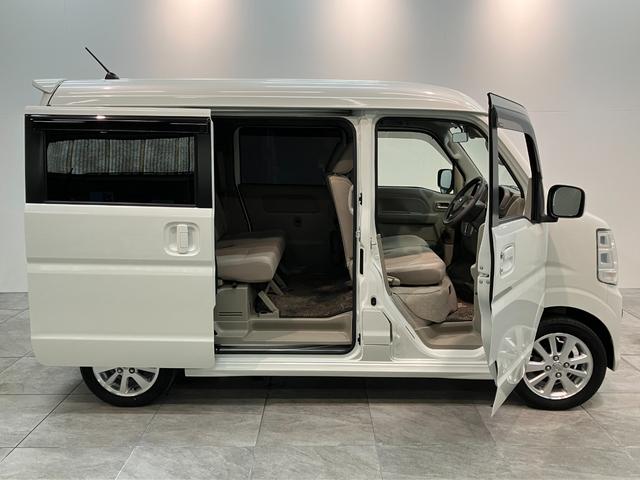 ＮＶ１００クリッパーリオＥ　４ＷＤ　ターボ　フルセグナビ　バックカメラ　ドラレコ衝突被害軽減ブレーキ　フルセグナビ　バックカメラ　ＤＶＤ再生　Ｂｌｕｅｔｏｏｔｈ　ドラレコ　ＥＴＣ　左側電動スライドドア　シートヒーター　ＨＩＤ　オートライト　オートエアコン　スマートキー　電格ミラー（滋賀県）の中古車