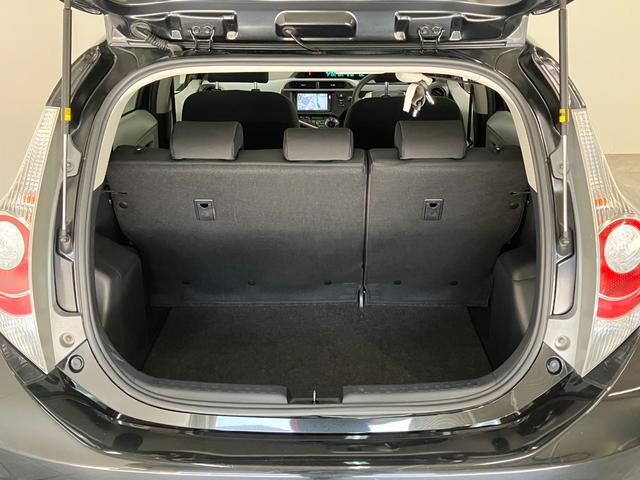 アクアＳ　ワンセグナビ　バックカメラ　スマートキー　車検整備付ワンセグナビ　バックカメラ　Ｂｌｕｅｔｏｏｔｈ　オートエアコン　オートライト　電動格納式ミラー　スマートキー　マニュアルレベリング　スマートキー（滋賀県）の中古車