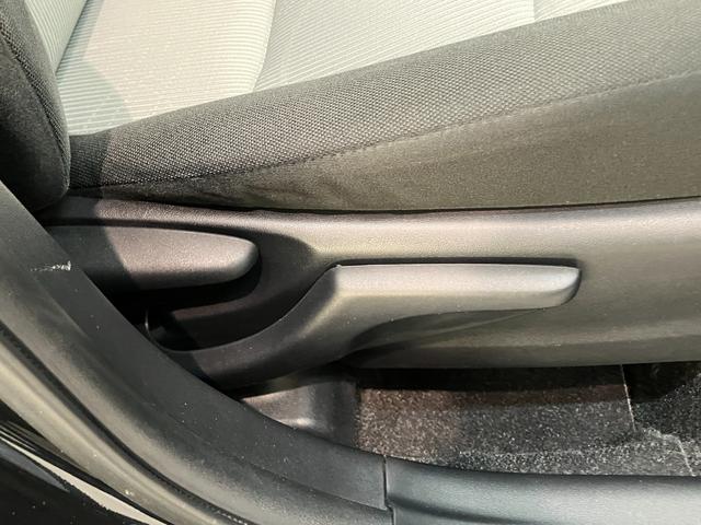 アクアＳ　ワンセグナビ　バックカメラ　スマートキー　車検整備付ワンセグナビ　バックカメラ　Ｂｌｕｅｔｏｏｔｈ　オートエアコン　オートライト　電動格納式ミラー　スマートキー　マニュアルレベリング　スマートキー（滋賀県）の中古車