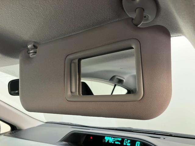 アクアＳ　ワンセグナビ　バックカメラ　スマートキー　車検整備付ワンセグナビ　バックカメラ　Ｂｌｕｅｔｏｏｔｈ　オートエアコン　オートライト　電動格納式ミラー　スマートキー　マニュアルレベリング　スマートキー（滋賀県）の中古車