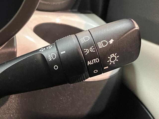 キャストスタイルＧプライムコレクションＳＡ２　ナビ　バックカメラ衝突被害軽減ブレーキ　スマアシ２　ワンセグナビ　バックカメラ　ＵＳＢ　ＥＴＣ　シートヒーター　オートライト　オートエアコン　電動格納式ミラー　ＬＥＤヘッドライト　スマートキー　エコアイドル（滋賀県）の中古車