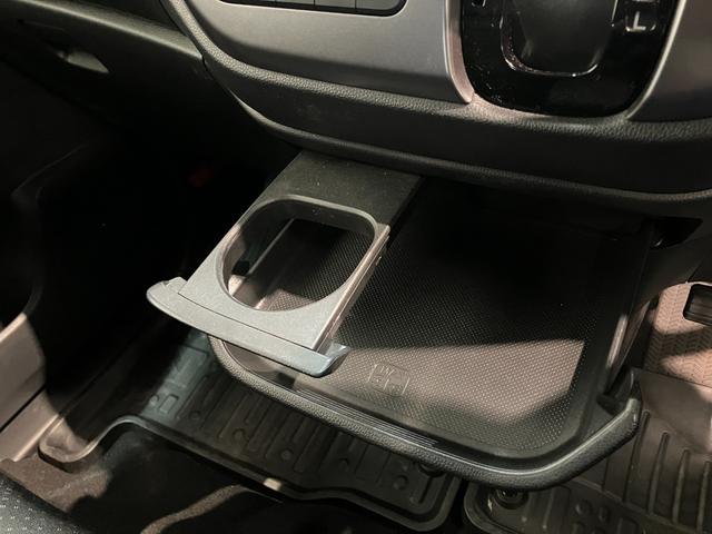 Ｎ−ＷＧＮカスタムＧ　４ＷＤ　ワンセグナビ　バックカメラ　ＨＩＤ　車検整備付ワンセグナビ　バックカメラ　ＤＶＤ再生　Ｂｌｕｅｔｏｏｔｈ　前後ドラレコ　ＥＴＣ　ＨＩＤ　オートライト　オートエアコン　シートヒーター　スマートキー　電格ミラー　フルタイム４ＷＤ　タイヤ４本新品交換済（滋賀県）の中古車