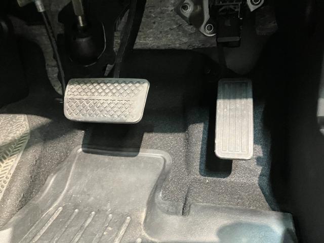 Ｎ−ＷＧＮカスタムＧ　４ＷＤ　ワンセグナビ　バックカメラ　ＨＩＤ　車検整備付ワンセグナビ　バックカメラ　ＤＶＤ再生　Ｂｌｕｅｔｏｏｔｈ　前後ドラレコ　ＥＴＣ　ＨＩＤ　オートライト　オートエアコン　シートヒーター　スマートキー　電格ミラー　フルタイム４ＷＤ　タイヤ４本新品交換済（滋賀県）の中古車