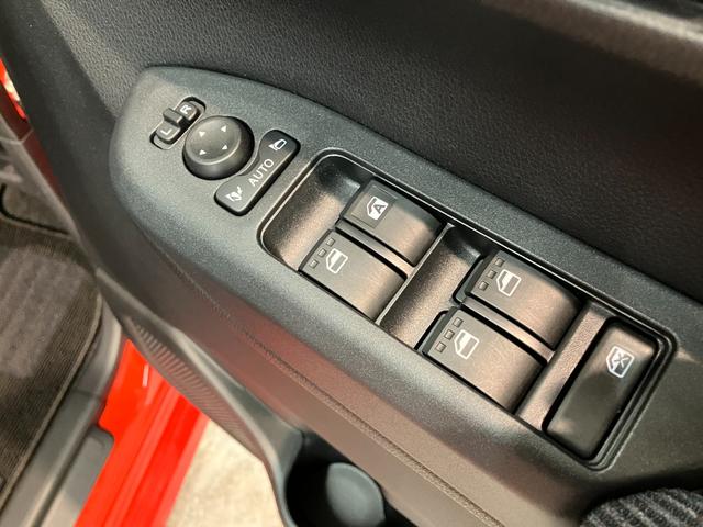 ムーヴＲＳ　フルセグナビ　バックカメラ　レーダークルコン衝突被害軽減ブレーキ　コーナーセンサー　フルセグナビ　バックカメラ　Ｂｌｕｅｔｏｏｔｈ　ＵＳＢ　ＤＶＤ　両側電動スライドドア　ＬＥＤ　レーダークルーズコントロール　オートエアコン　エコアイドル（滋賀県）の中古車