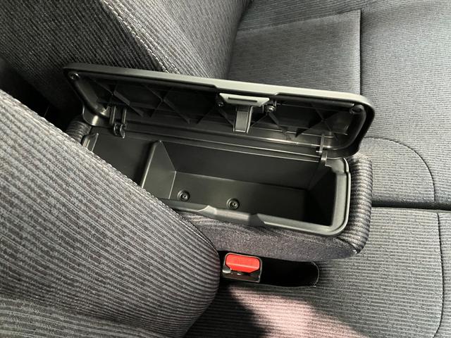 ムーヴＲＳ　フルセグナビ　バックカメラ　レーダークルコン衝突被害軽減ブレーキ　コーナーセンサー　フルセグナビ　バックカメラ　Ｂｌｕｅｔｏｏｔｈ　ＵＳＢ　ＤＶＤ　両側電動スライドドア　ＬＥＤ　レーダークルーズコントロール　オートエアコン　エコアイドル（滋賀県）の中古車