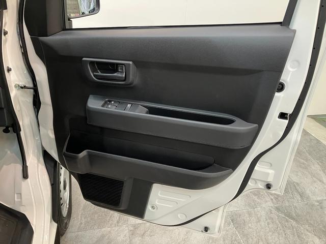 ハイゼットカーゴＤＸ　４ＷＤ　キーレス　パワーウインドウ　走行２千キロ台衝突被害軽減ブレーキ　スマアシ　コーナーセンサー　前席パワーウインドウ　ＡＭ／ＦＭステレオ　両側スライドドア　パートタイム４ＷＤ　オートライト　マニュアルレベリング（滋賀県）の中古車