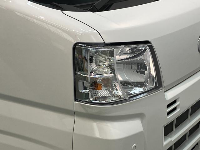 ハイゼットカーゴＤＸ　４ＷＤ　キーレス　パワーウインドウ　走行２千キロ台衝突被害軽減ブレーキ　スマアシ　コーナーセンサー　前席パワーウインドウ　ＡＭ／ＦＭステレオ　両側スライドドア　パートタイム４ＷＤ　オートライト　マニュアルレベリング（滋賀県）の中古車