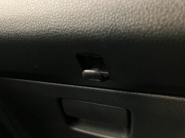 ハイゼットカーゴＤＸ　４ＷＤ　キーレス　パワーウインドウ　走行２千キロ台衝突被害軽減ブレーキ　スマアシ　コーナーセンサー　前席パワーウインドウ　ＡＭ／ＦＭステレオ　両側スライドドア　パートタイム４ＷＤ　オートライト　マニュアルレベリング（滋賀県）の中古車