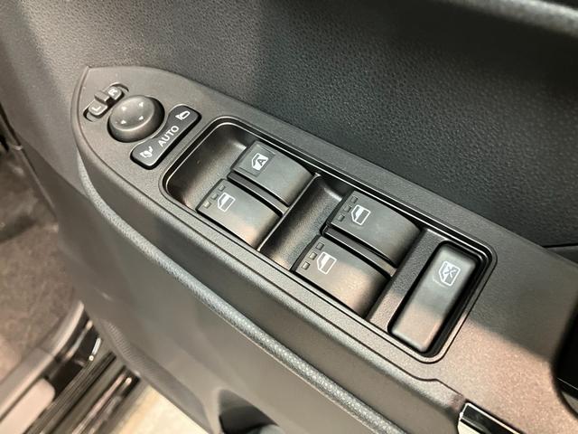 タントカスタムＸ　９型ディスプレイオーディオ　　届出済未使用車衝突被害軽減ブレーキ　コーナーセンサー　９型ディスプレイオーディオ　フルセグ　Ｂｌｕｅｔｏｏｔｈ　ＵＳＢ　バックカメラ　両側電動スライドドア　前席シートヒーター　ＬＥＤ　スマートキー　エコアイドル（滋賀県）の中古車