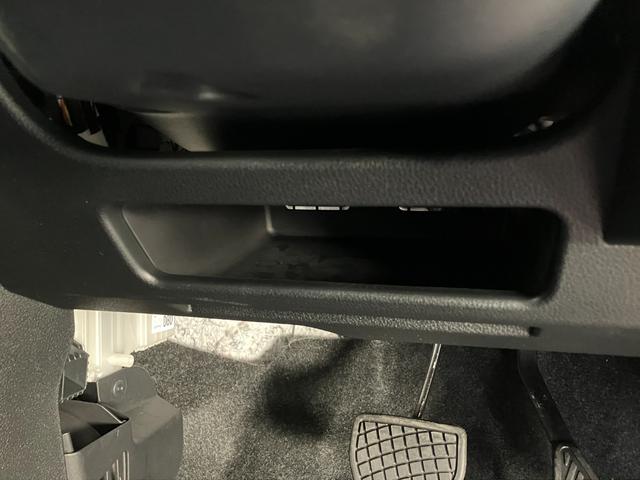 ムーヴＧ　コーナーセンサー　左側電動スライドドア　届出済未使用車衝突被害軽減ブレーキ　コーナーセンサー　バックカメラ（ナビ装着時用）　左側電動スライドドア　ＬＥＤヘッドライト　オートライト　オートエアコン　電動パーキングブレーキ　スマートキー　エコアイドル（滋賀県）の中古車