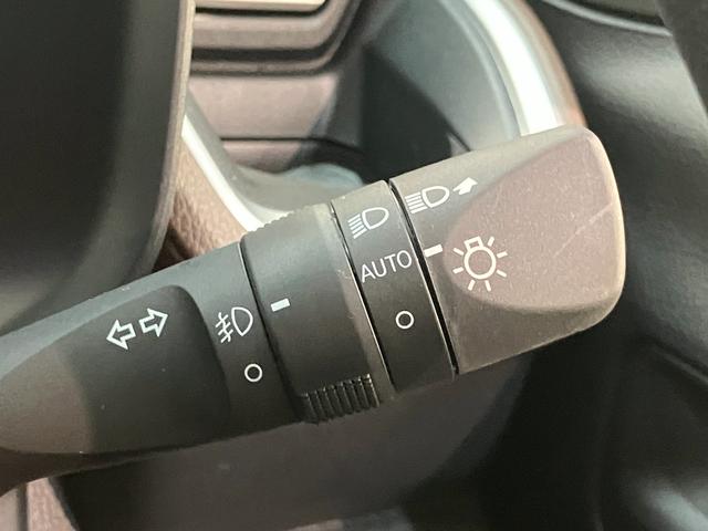 ムーヴＧ　コーナーセンサー　左側電動スライドドア　届出済未使用車衝突被害軽減ブレーキ　コーナーセンサー　バックカメラ（ナビ装着時用）　左側電動スライドドア　ＬＥＤヘッドライト　オートライト　オートエアコン　電動パーキングブレーキ　スマートキー　エコアイドル（滋賀県）の中古車