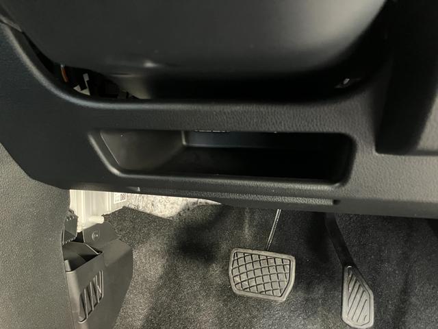 ムーヴＧ　コーナーセンサー　左側電動スライドドア　届出済未使用車衝突被害軽減ブレーキ　コーナーセンサー　バックカメラ（ナビ装着時用）　左側電動スライドドア　ＬＥＤヘッドライト　オートライト　オートエアコン　電動パーキングブレーキ　スマートキー　エコアイドル（滋賀県）の中古車