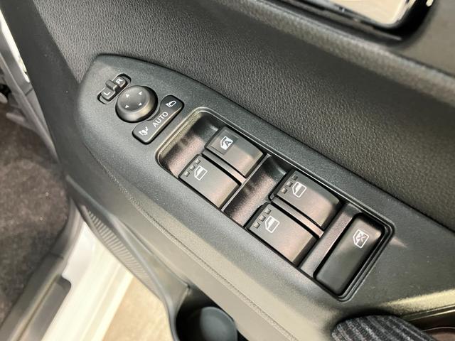 ムーヴＧ　９型ディスプレイオーディオ　駐車支援　届出済未使用車衝突被害軽減ブレーキ　コーナーセンサー　ディスプレイオーディオ　フルセグ　パノラマカメラ　Ｂｌｕｅｔｏｏｔｈ　ＵＳＢ　左側電動スライドドア　ＬＥＤ　ワイヤレス充電器　パーキングアシスト　エコアイドル（滋賀県）の中古車