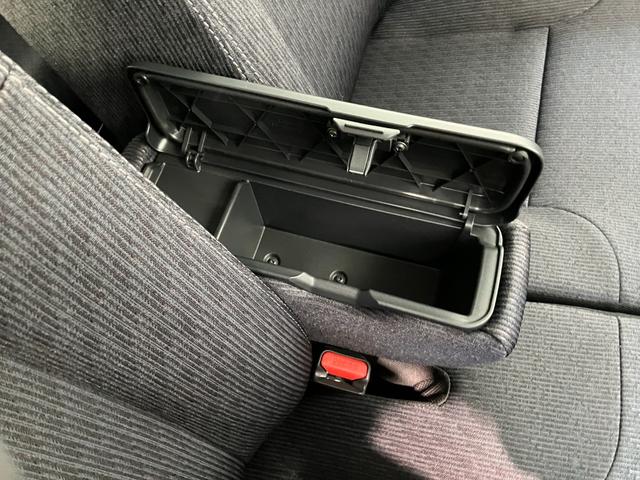 ムーヴＧ　９型ディスプレイオーディオ　駐車支援　届出済未使用車衝突被害軽減ブレーキ　コーナーセンサー　ディスプレイオーディオ　フルセグ　パノラマカメラ　Ｂｌｕｅｔｏｏｔｈ　ＵＳＢ　左側電動スライドドア　ＬＥＤ　ワイヤレス充電器　パーキングアシスト　エコアイドル（滋賀県）の中古車