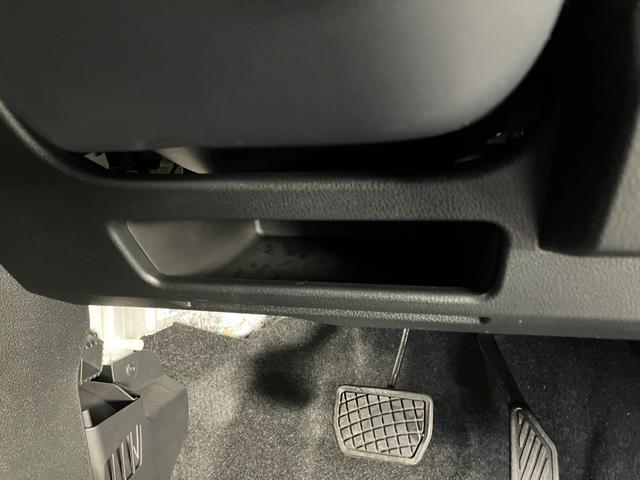 ムーヴＧ　９型ディスプレイオーディオ　駐車支援　届出済未使用車衝突被害軽減ブレーキ　コーナーセンサー　ディスプレイオーディオ　フルセグ　パノラマカメラ　Ｂｌｕｅｔｏｏｔｈ　ＵＳＢ　左側電動スライドドア　ＬＥＤ　ワイヤレス充電器　パーキングアシスト　エコアイドル（滋賀県）の中古車