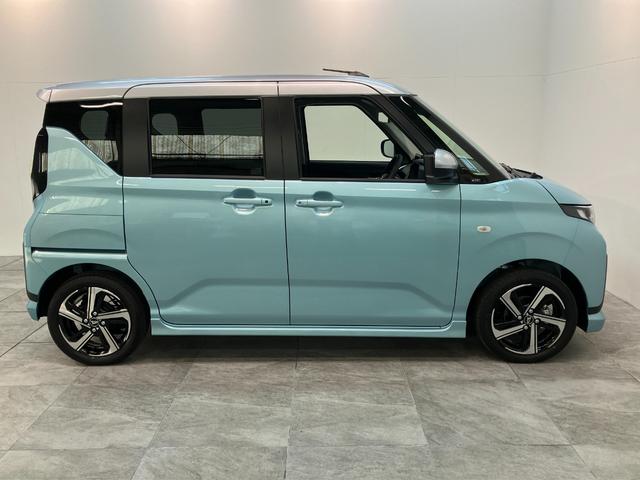 ムーヴＲＳ　両側パワスラ　レーダークルコン　届出済未使用車衝突被害軽減ブレーキ　コーナーセンサー　バックカメラ（ナビ装着時用）　両側電動スライドドア　ＬＥＤ　オートライト　オートエアコン　電動パーキングブレーキ　レーダークルーズコントロール　エコアイドル（滋賀県）の中古車