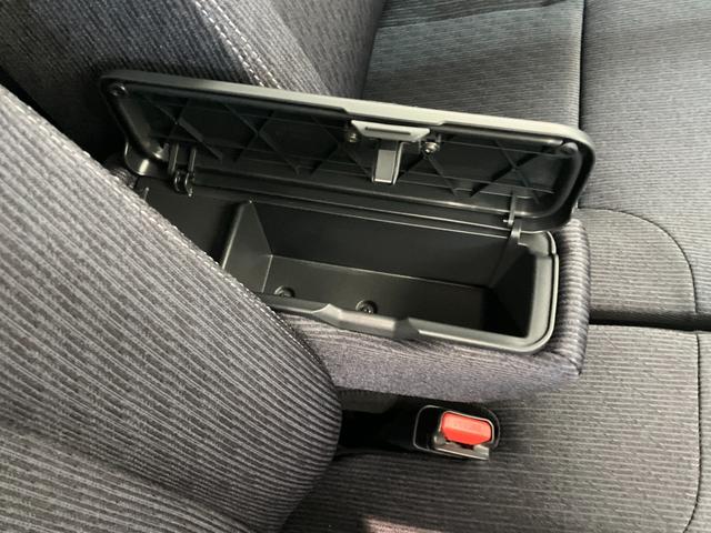 ムーヴＲＳ　両側パワスラ　レーダークルコン　届出済未使用車衝突被害軽減ブレーキ　コーナーセンサー　バックカメラ（ナビ装着時用）　両側電動スライドドア　ＬＥＤ　オートライト　オートエアコン　電動パーキングブレーキ　レーダークルーズコントロール　エコアイドル（滋賀県）の中古車