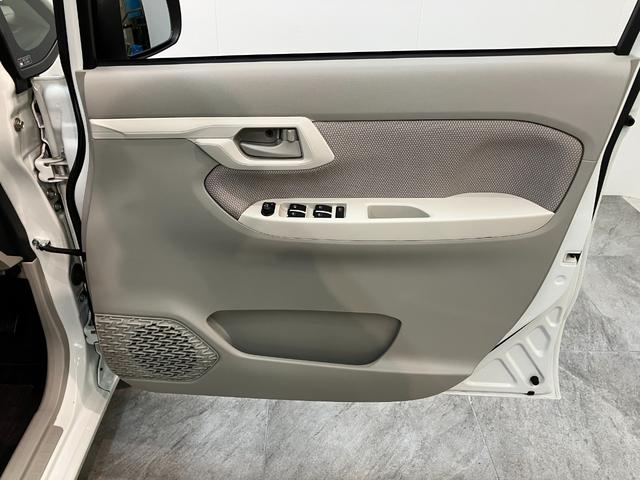 ムーヴＸ　ＳＡII　８型フルセグナビ　バックカメラ　スマートキー衝突被害軽減ブレーキ　８型フルセグナビ　バックカメラ　ＤＶＤ再生　Ｂｌｕｅｔｏｏｔｈ　ＵＳＢ　ＥＴＣ　シートヒーター　オートライト　オートエアコン　スマートキー　エコアイドル　タイヤ４本新品交換済み（滋賀県）の中古車