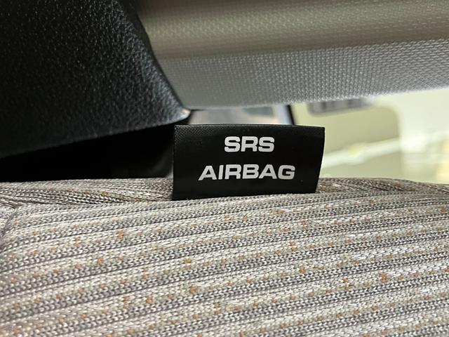 ムーヴＬ　ディスプレイオーディオ　ＬＥＤ　キーレスエントリー衝突被害軽減ブレーキ　コーナーセンサー　ディスプレイオーディオ　バックカメラ　Ｂｌｕｅｔｏｏｔｈ　ＵＳＢ　両側スライドドア　ＬＥＤ　キーレス　電動格納式ミラー　オートライト　エコアイドル（滋賀県）の中古車