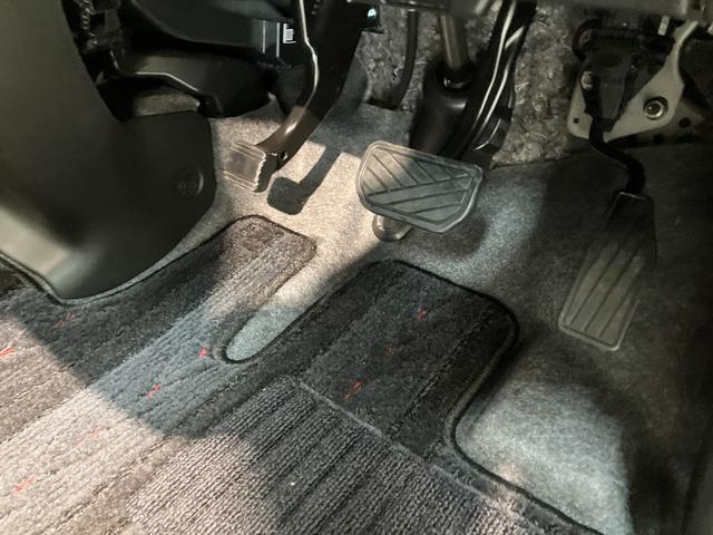 スペーシアカスタムハイブリッドＧＳ　フルセグナビ　シートヒーター　ＬＥＤ衝突被害軽減ブレーキ　フルセグナビ　ＤＶＤ　Ｂｌｕｅｔｏｏｔｈ　ＵＳＢ　ＥＴＣ　運転席シートヒーター　オートエアコン　ＬＥＤヘッドライト　左側電動スライドドア　電動格納式ミラー　タイヤ４本新品交換済み（滋賀県）の中古車