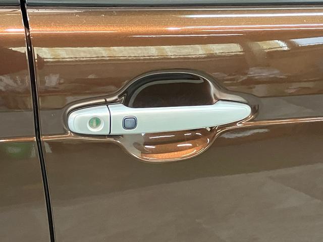 ポルテＦ　ナビ　バックカメラ　スマートキー　走行２万９千キロ台ワンセグナビ　バックカメラ　Ｂｌｕｅｔｏｏｔｈ　スマートキー　電動格納式ミラー　左側電動スライドドア　マニュアルレベリング（滋賀県）の中古車