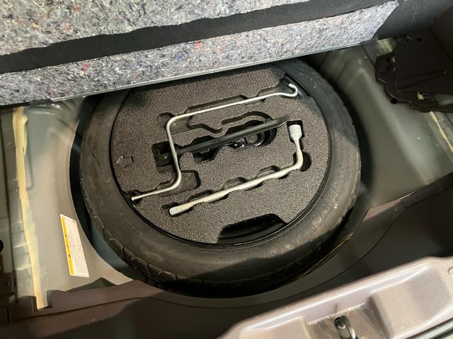 ポルテＦ　ナビ　バックカメラ　スマートキー　走行２万９千キロ台ワンセグナビ　バックカメラ　Ｂｌｕｅｔｏｏｔｈ　スマートキー　電動格納式ミラー　左側電動スライドドア　マニュアルレベリング（滋賀県）の中古車